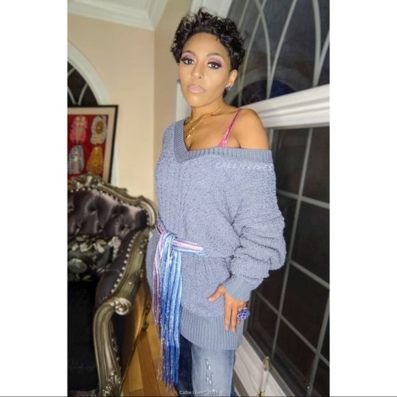 Callie Plus Oversized Popcorn Cable Lounge Sweater 1X - Picture 7 of 11